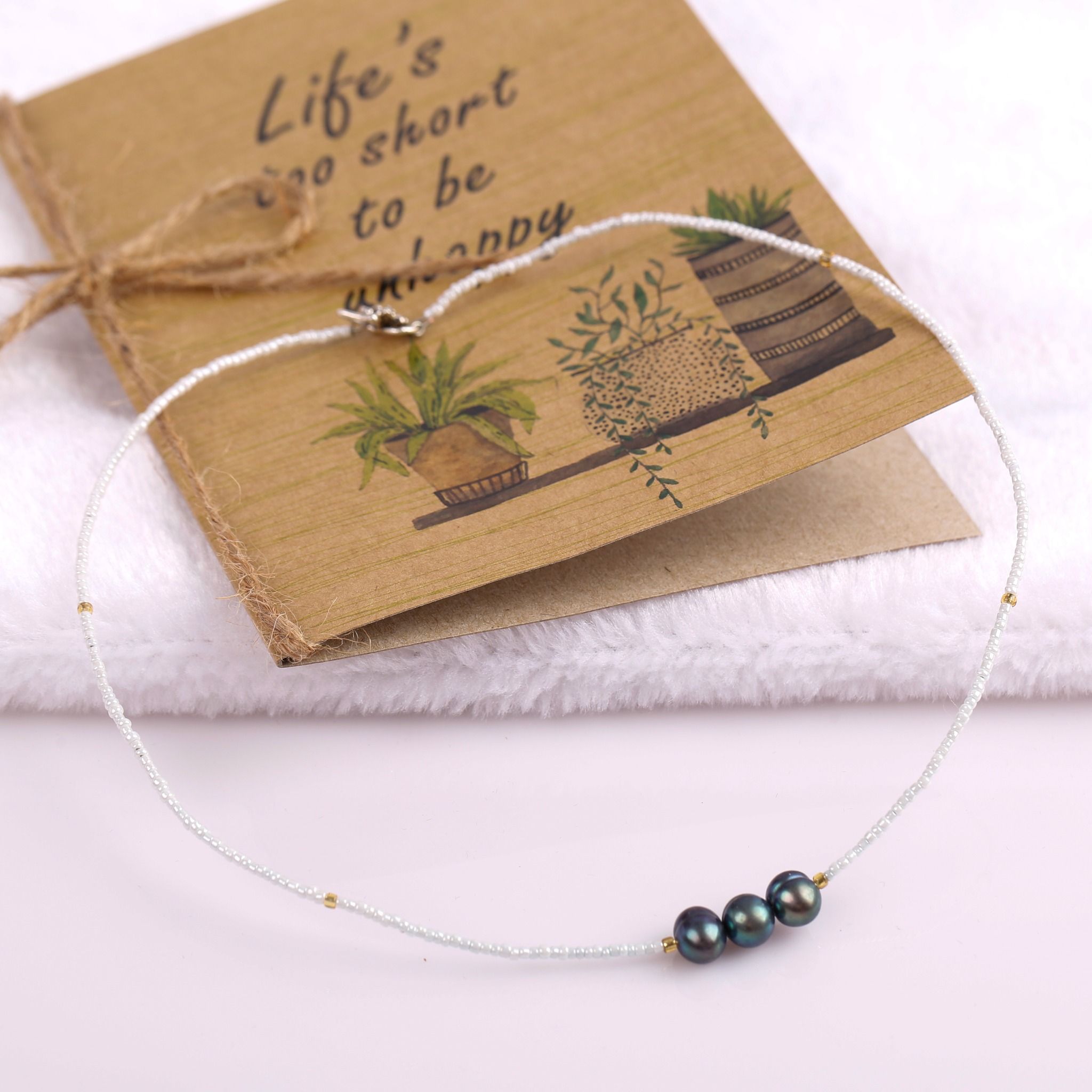 Vòng cổ Choker Ngọc Trai kết hợp cườm đen trắng 2 màu chọn lựa