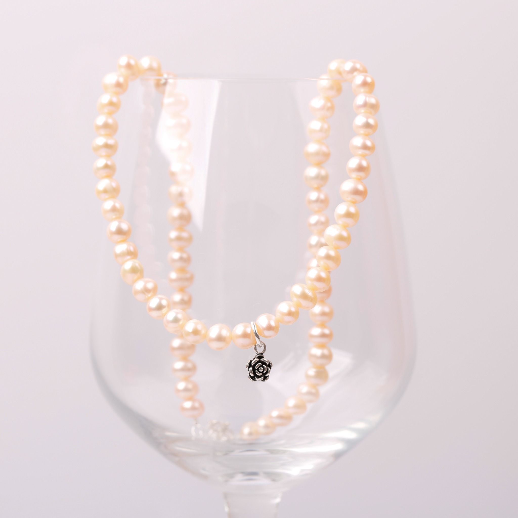 BSt Vòng cổ Choker Ngọc Trai hồng . Ngọc Trai tự nhiên nước ngọt phong cách trẻ trung.