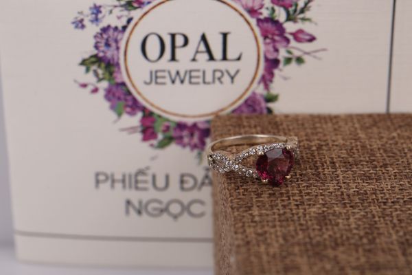  Nhẫn bạc nữ đính đá Ross thương hiệu Opal 