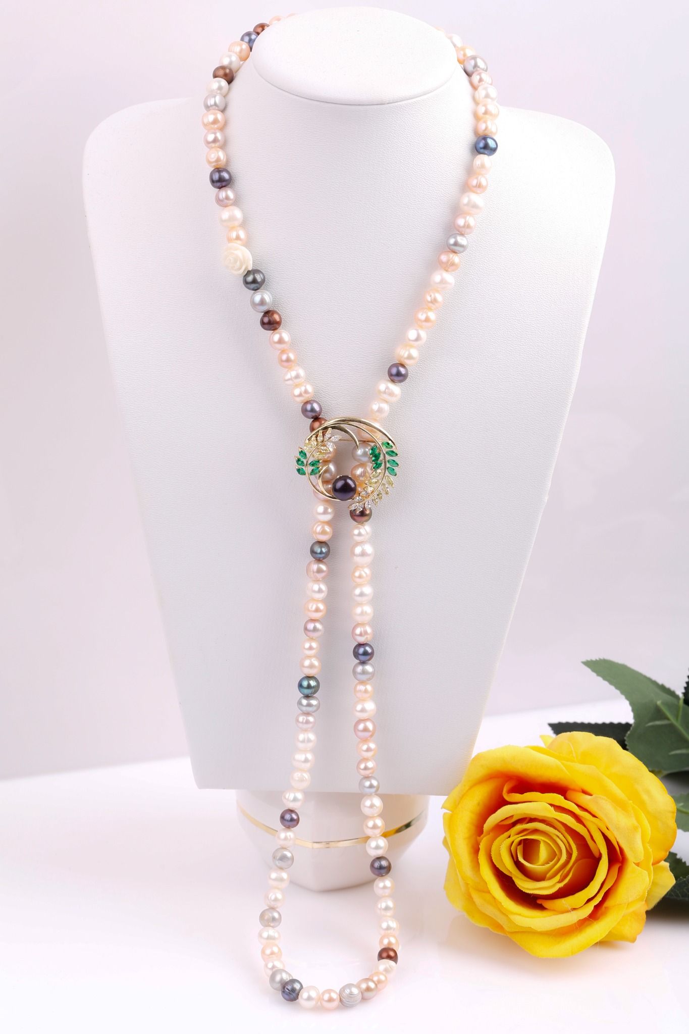 Vòng cổ Ngọc trai đa màu kết hợp Cài áo phong cách mới Opal