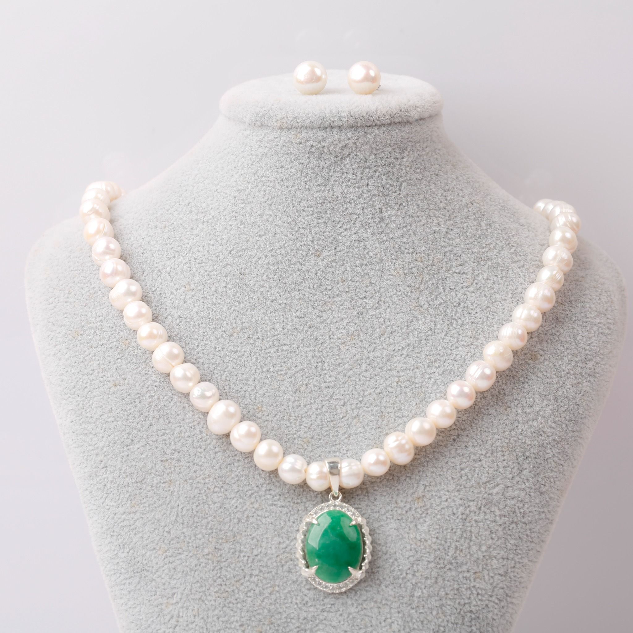 Bộ Trang sức Vòng cổ - Hoa tai Ngọc trai mặt đá xanh thương hiệu Opal