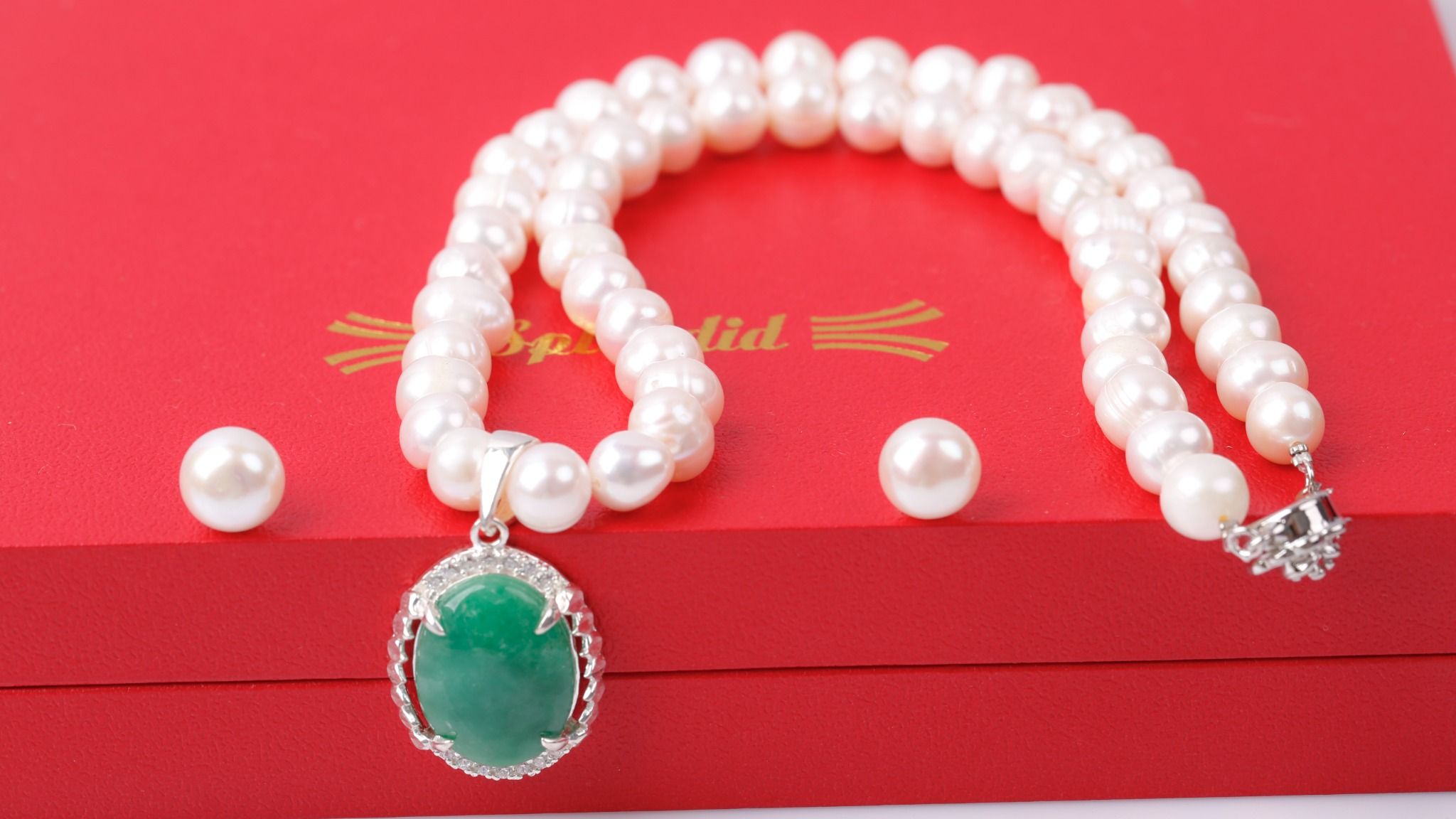 Bộ Trang sức Vòng cổ - Hoa tai Ngọc trai mặt đá xanh thương hiệu Opal