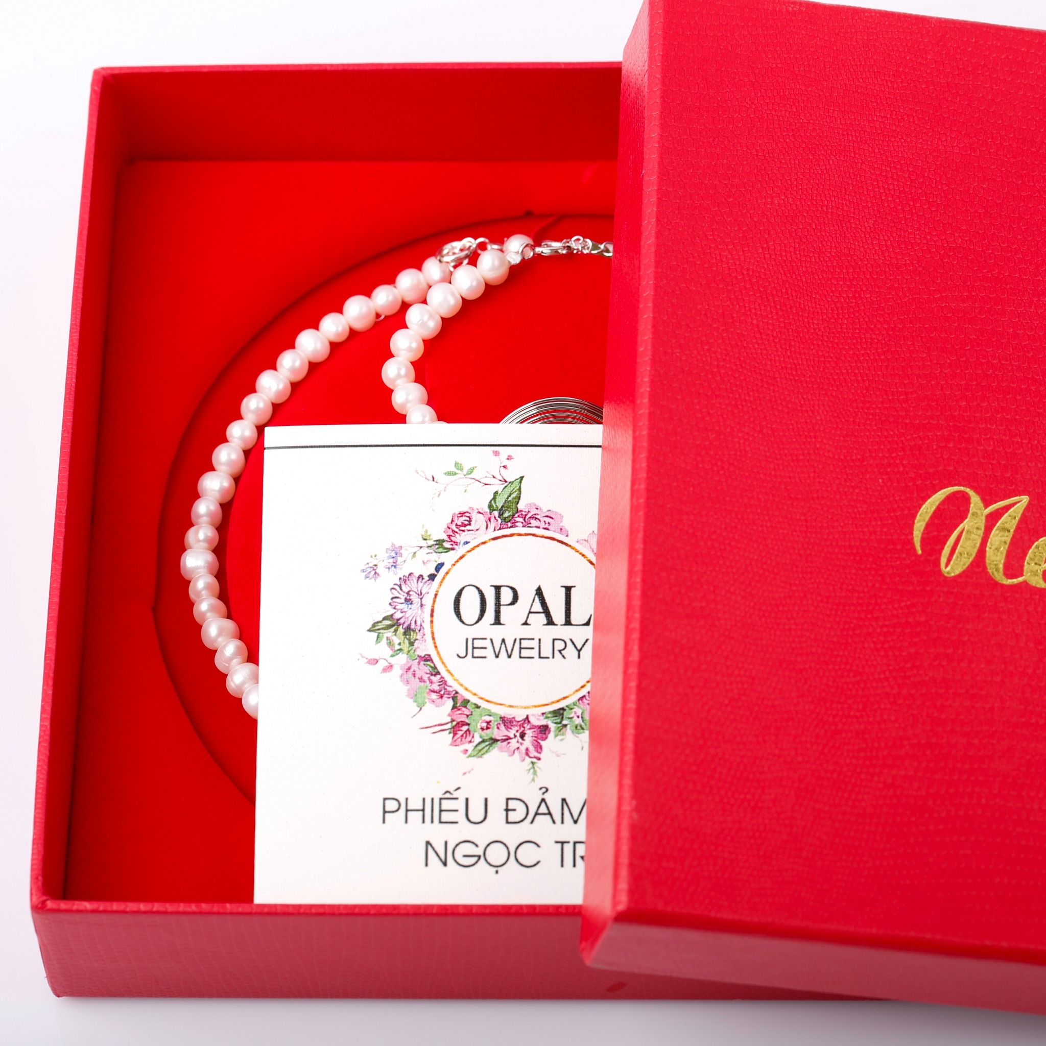 Dây Chuyền Ngọc Trai Hình Vương Miện Opal - Sang Trọng và Quý Phái