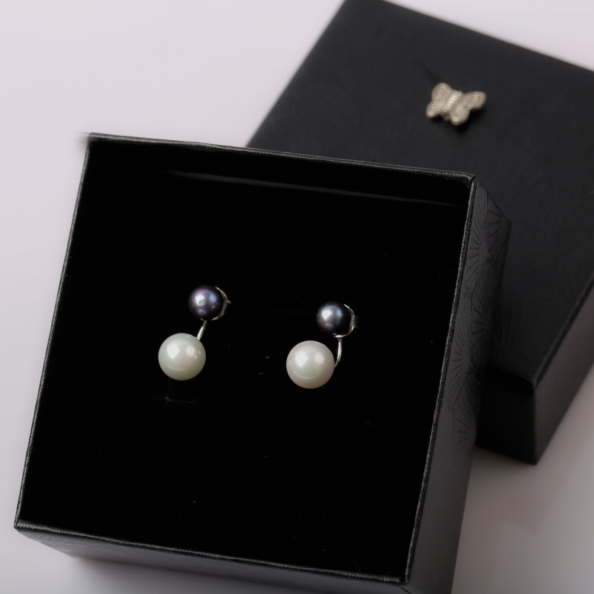 Hoa tai Bạc Ngọc trai phong cách trẻ trung thương hiệu Opal
