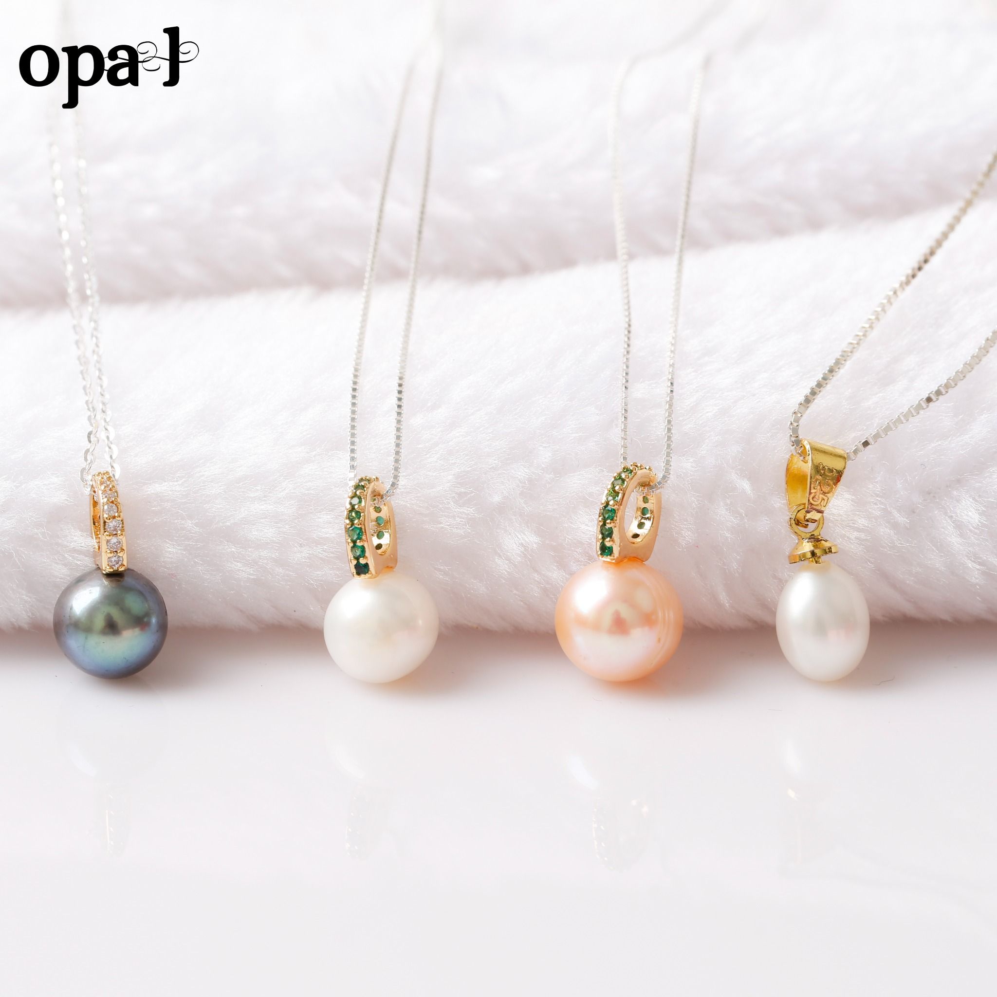  dây chuyền Bạc đính ngọc trai thương hiệu Opal phong cách trẻ trung , hiện đại . Quà tặng hoa tai . 