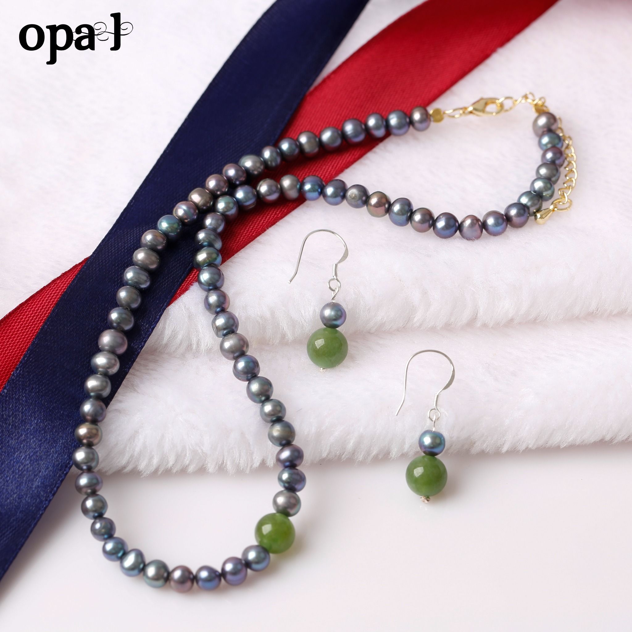 Bộ ngọc trai mini đen ánh xanh phong cách hiện đại thương hiệu Opal