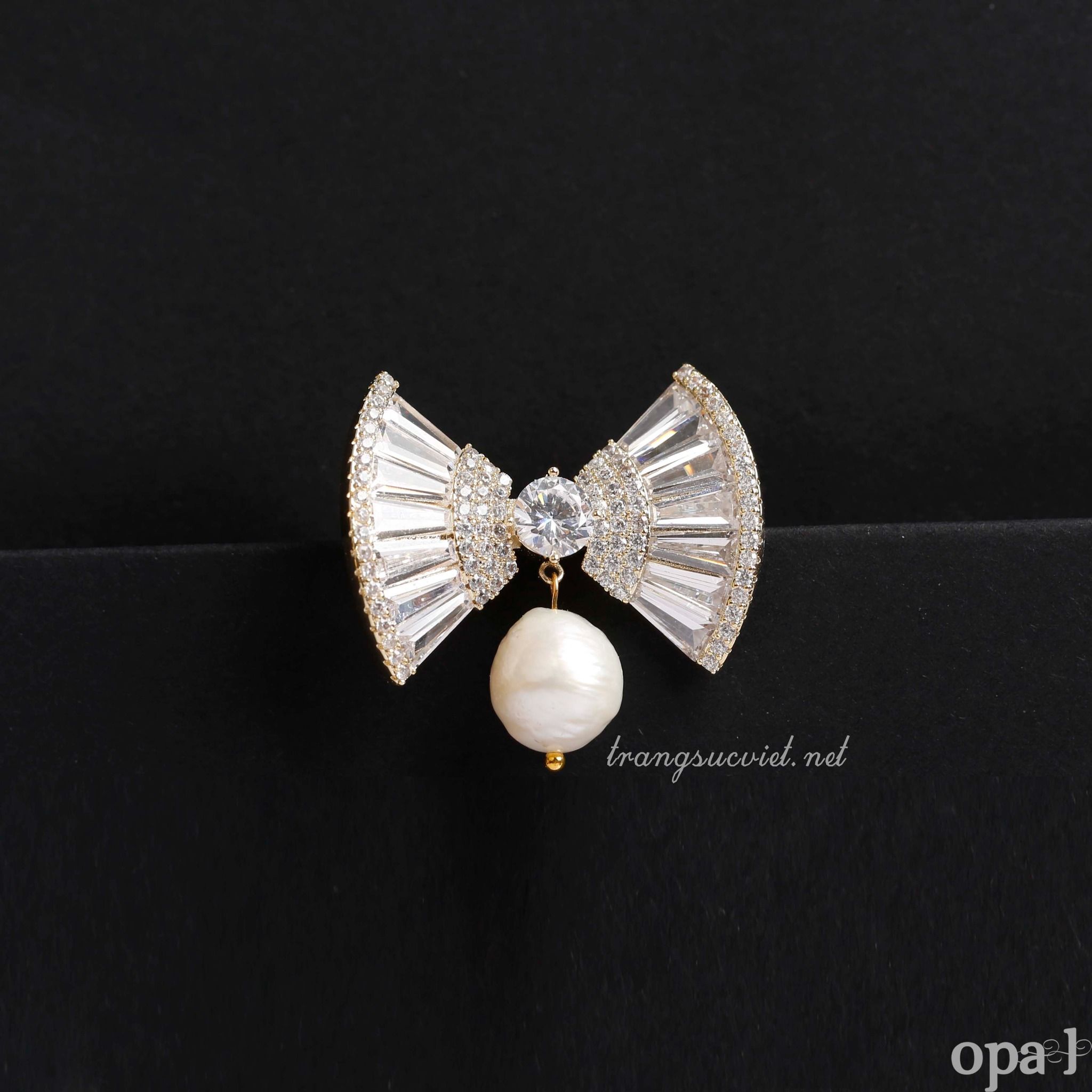 Bộ sưu tập cài áo Everyday Shining