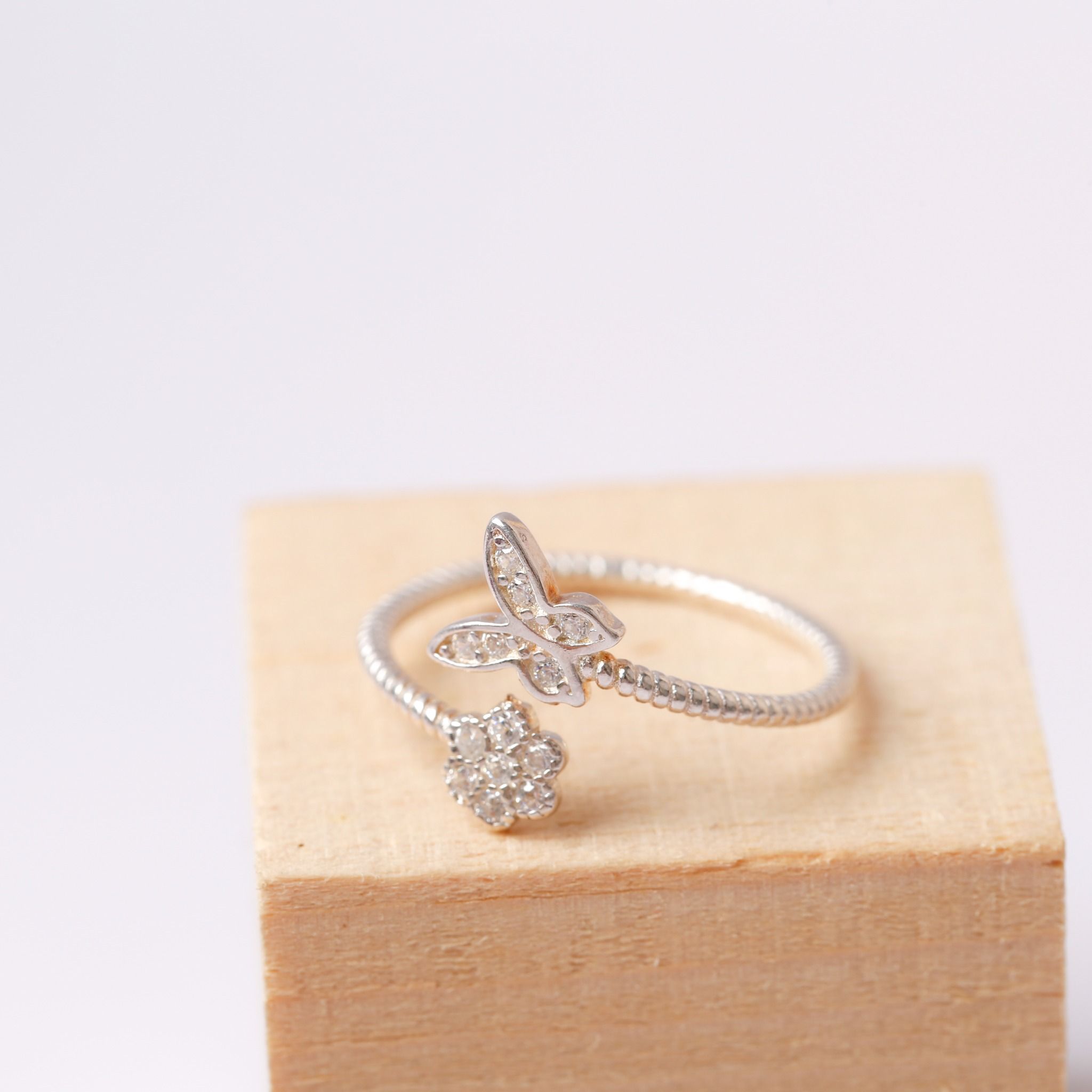 BST Nhẫn Bạc thương hiệu Opal