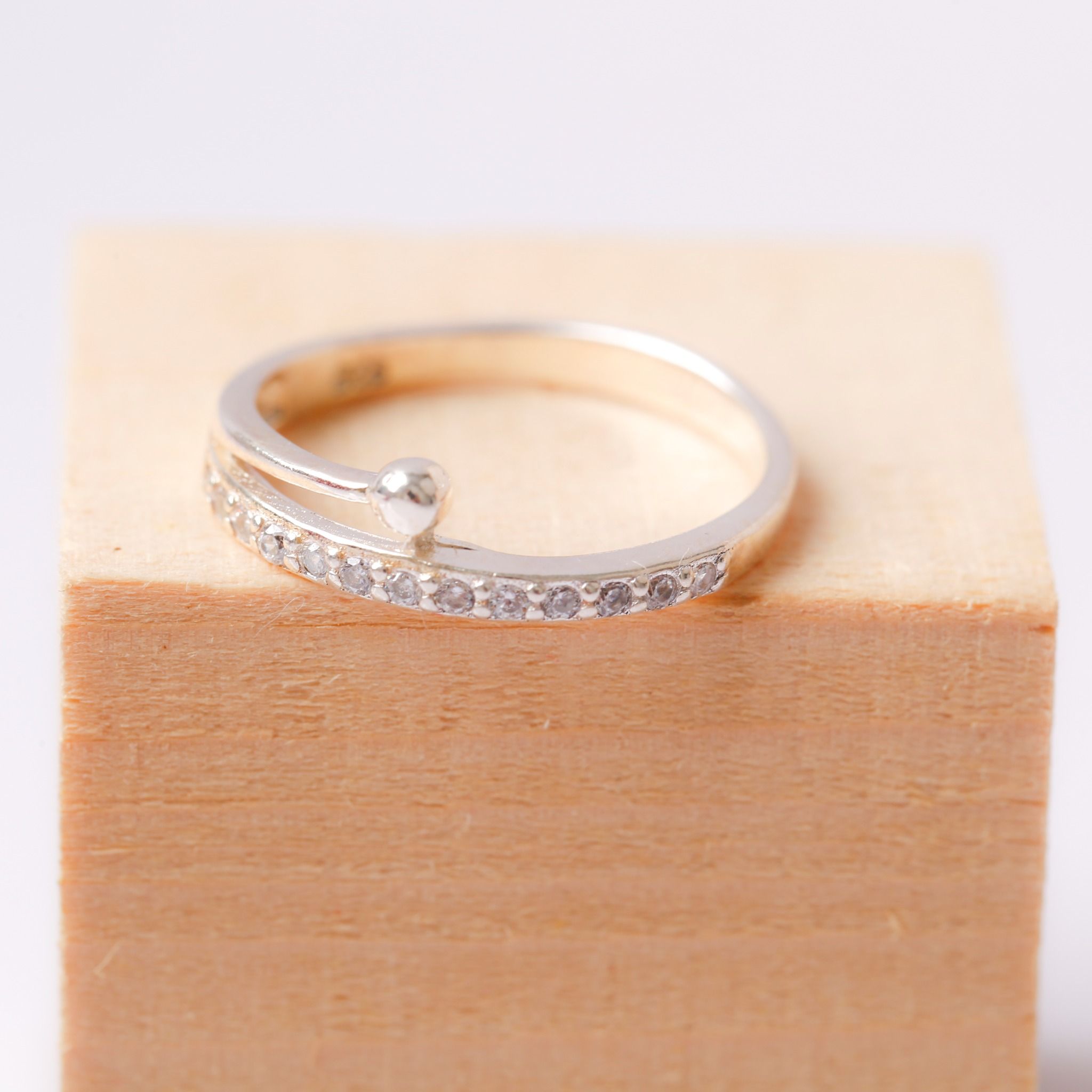BST Nhẫn Bạc thương hiệu Opal