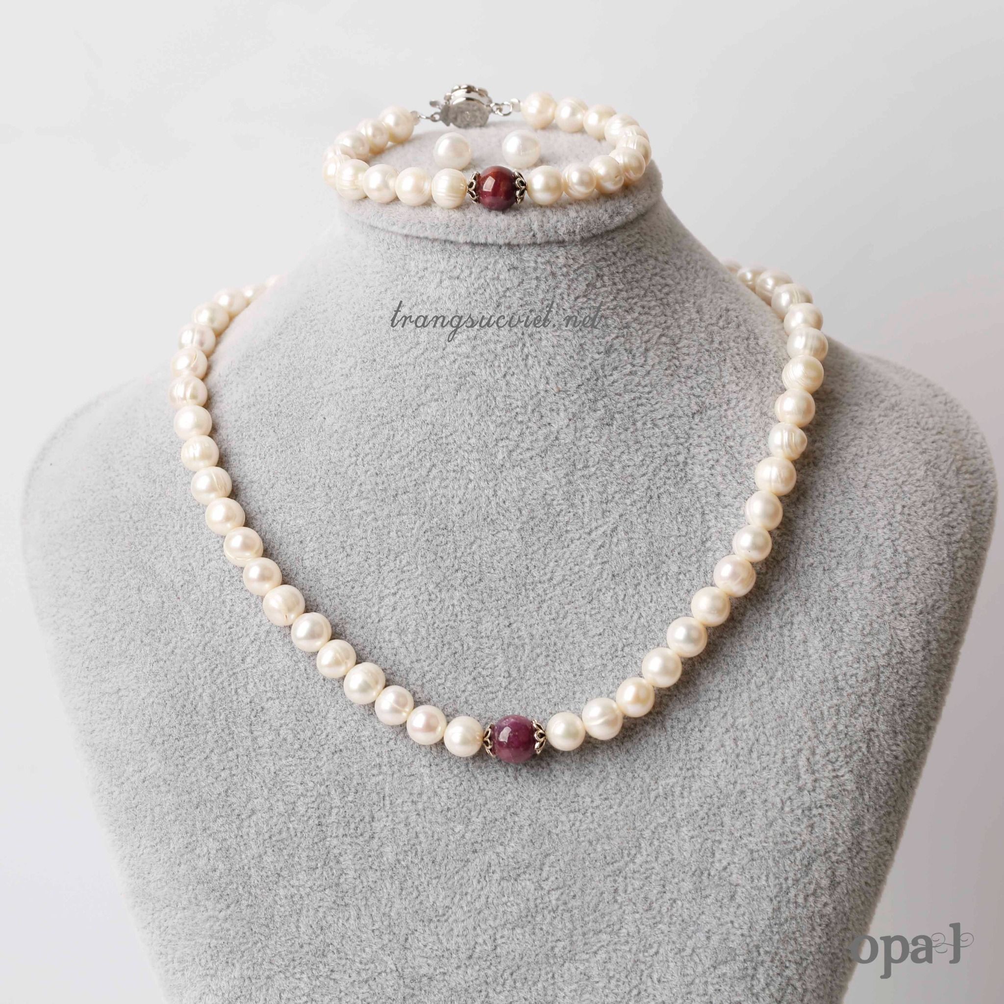 Bộ ngọc trai tặng mẹ-tặng cặp hoa tai đá trẻ trung