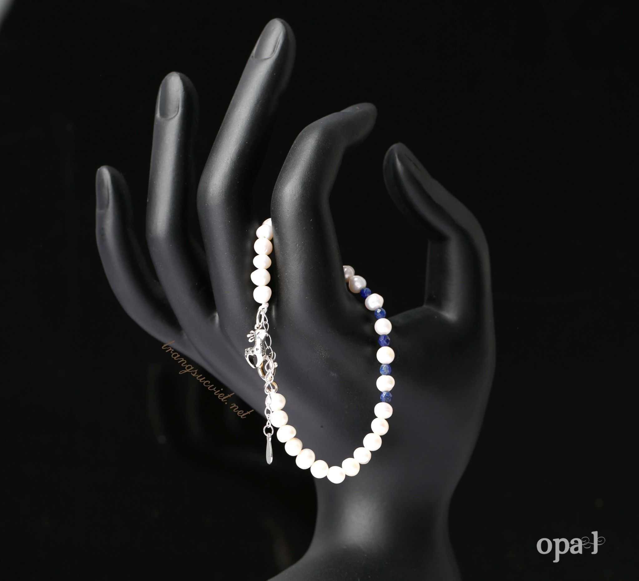 BST Vòng tay ngọc trai Opal – Dành cho chị gái, ưu đãi tháng 4: 550k