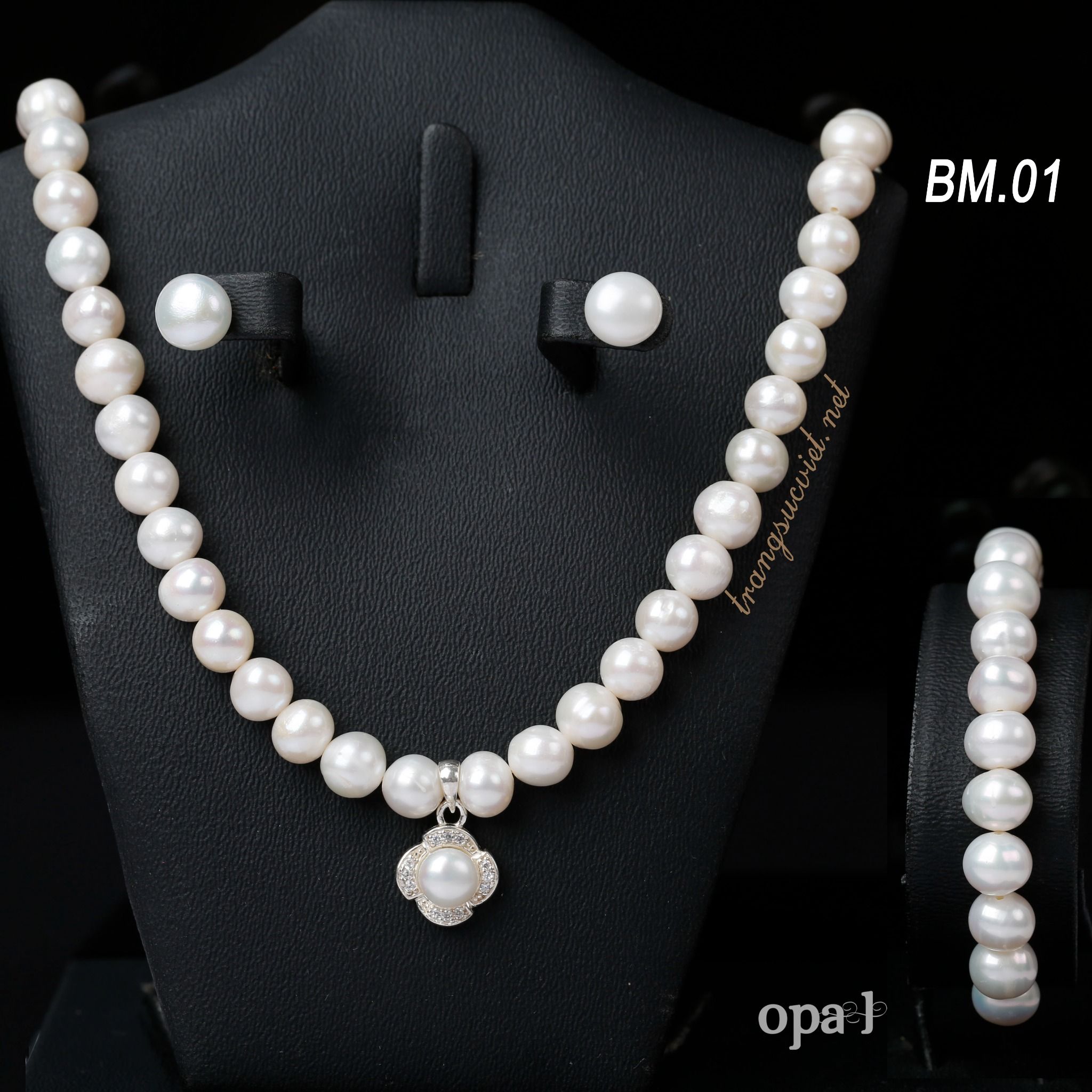  Top 4 bộ ngọc trai tự nhiên dành tặng người thân yêu thương hiệu Opal 