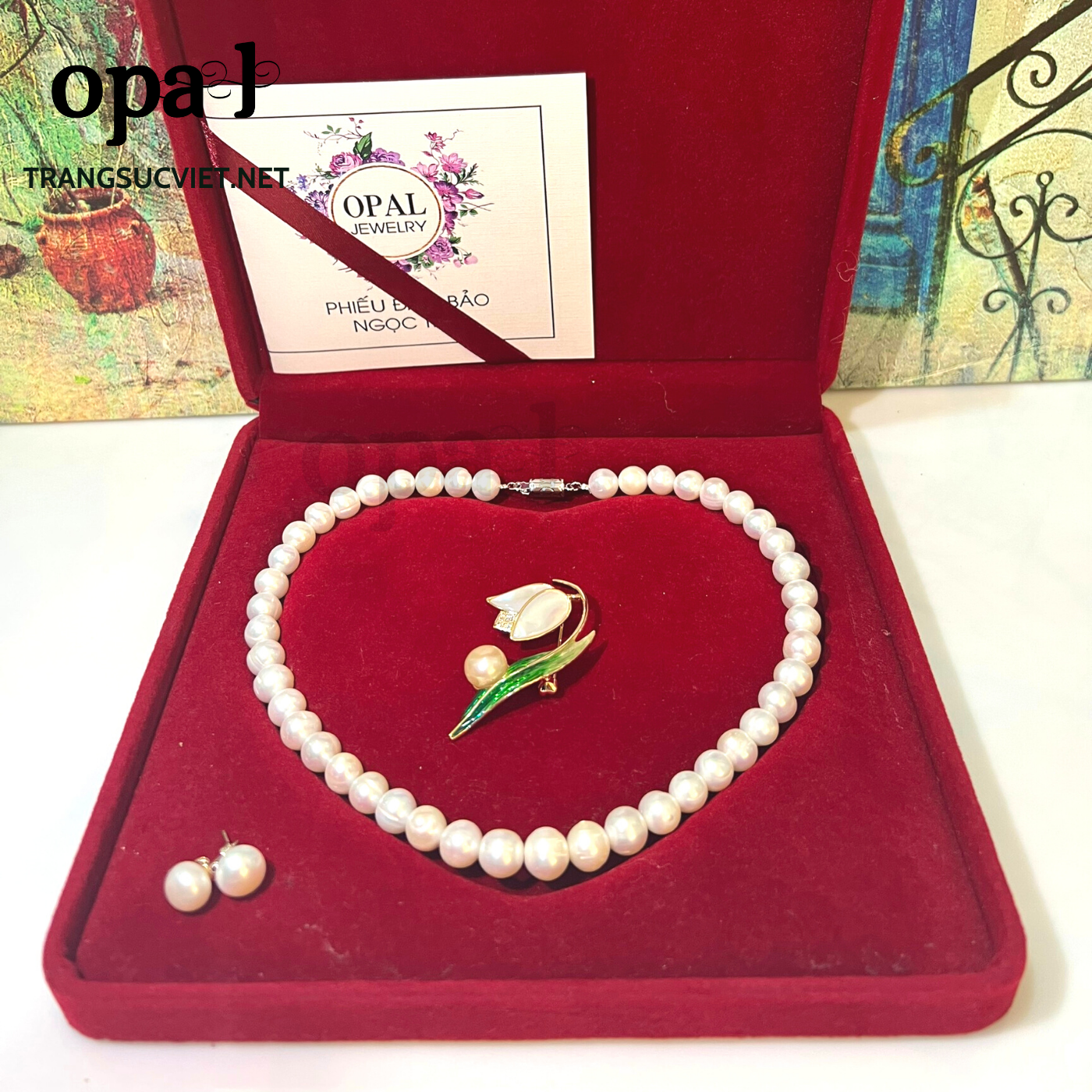 Bộ sản phẩm Vòng cổ - Hoa tai Ngọc trai và Cài áo thương hiệu Opal