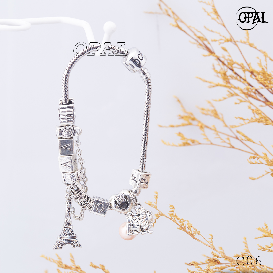C06- Vòng tay charm OPAL