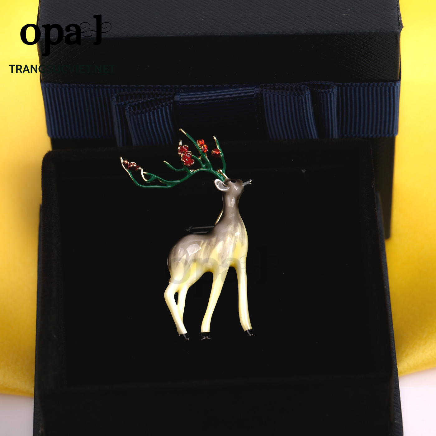 Cài áo hình hươu thương hiệu OPAL