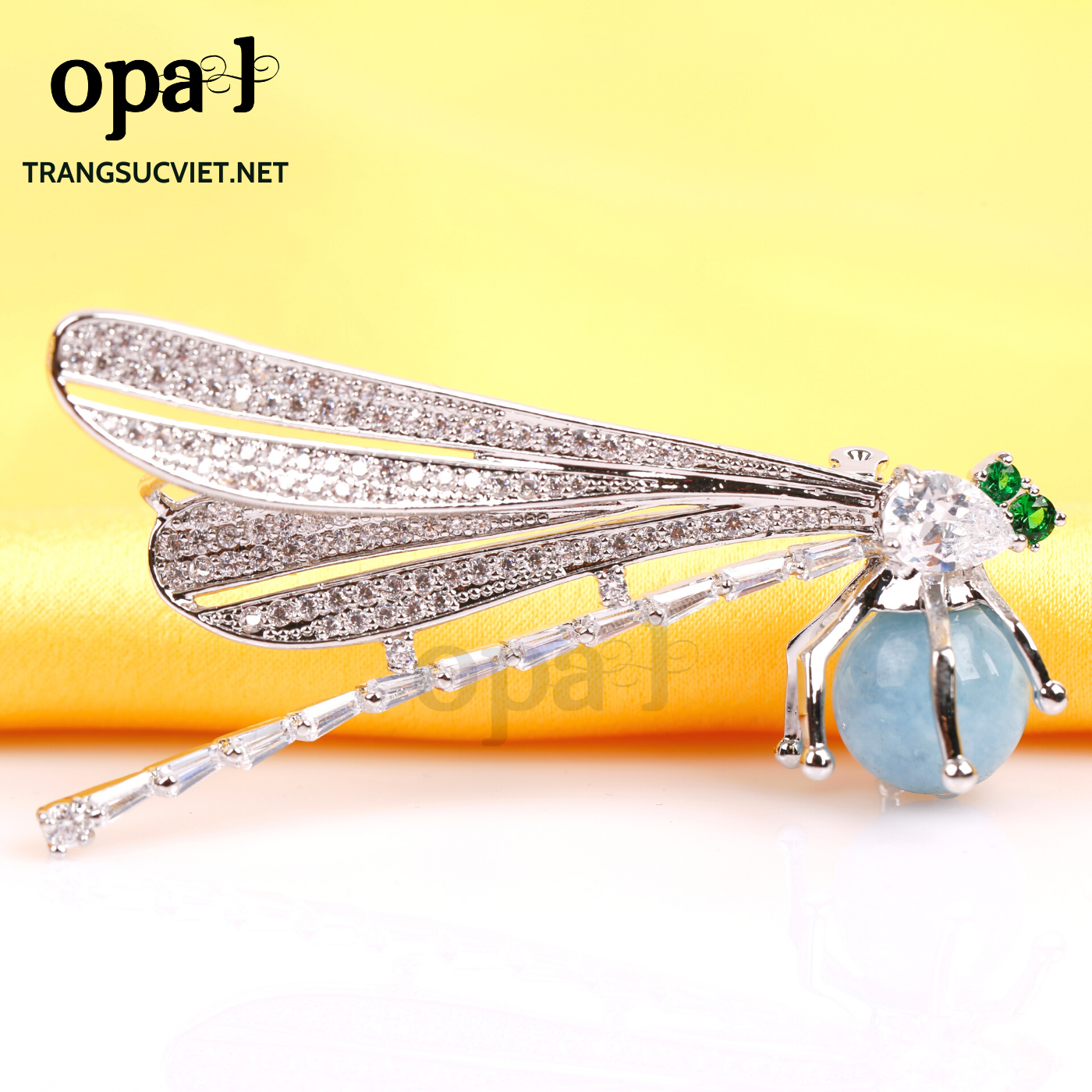 Cài áo Chuồn Chuồn thương hiệu OPAI