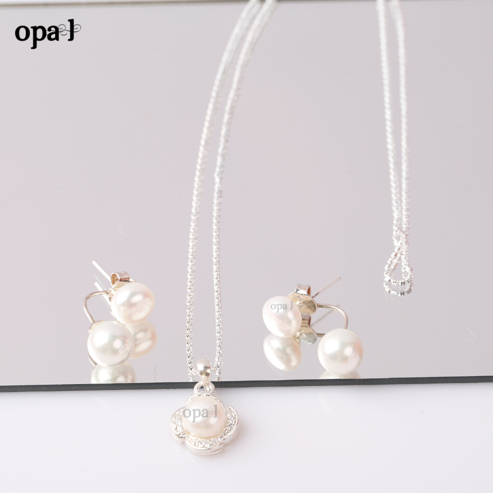 Bộ dây chuyền và hoa tai ngọc trai thương hiệu Opal HT2
