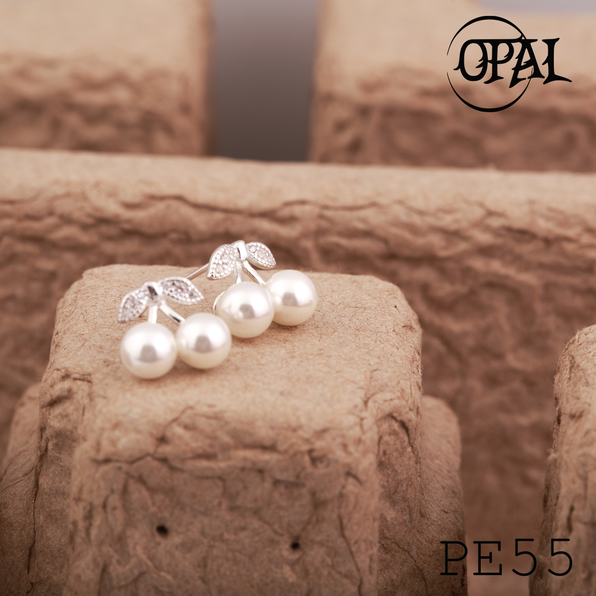 PE55 - Hoa tai bạc đính ngọc trai OPAL