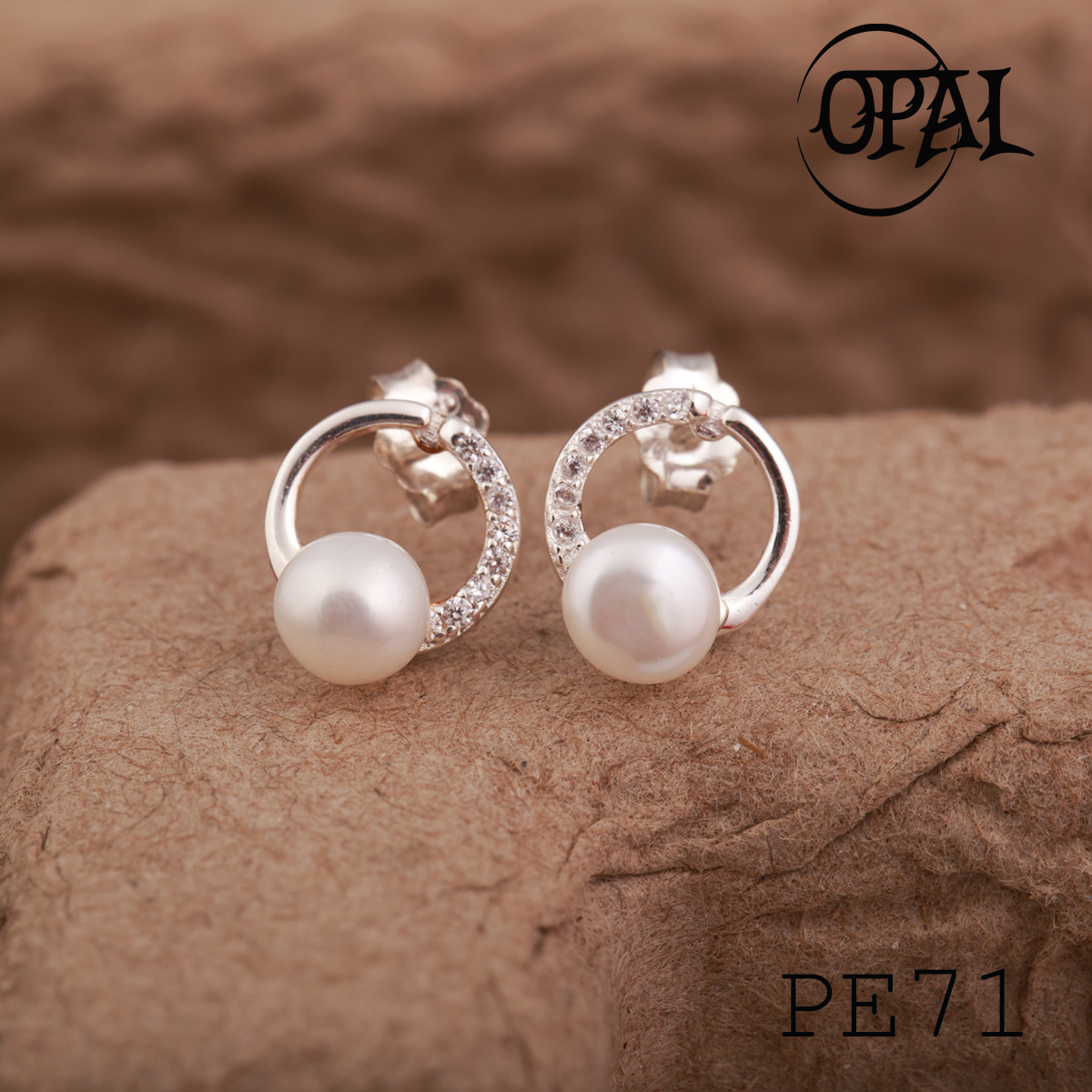 PE71 - Hoa tai bạc đính ngọc trai OPAL