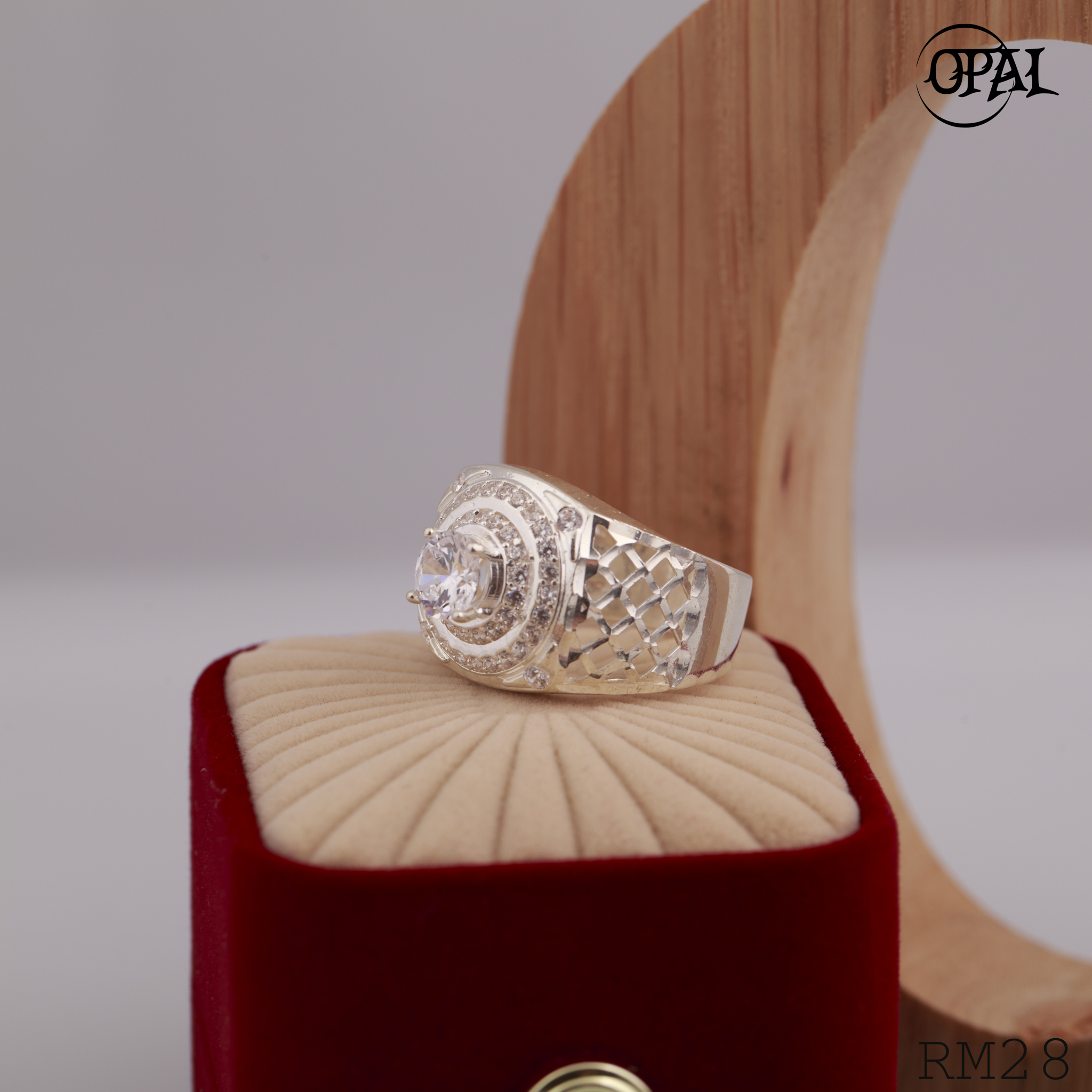 RM28 - Nhẫn bạc nam đính đá OPAL