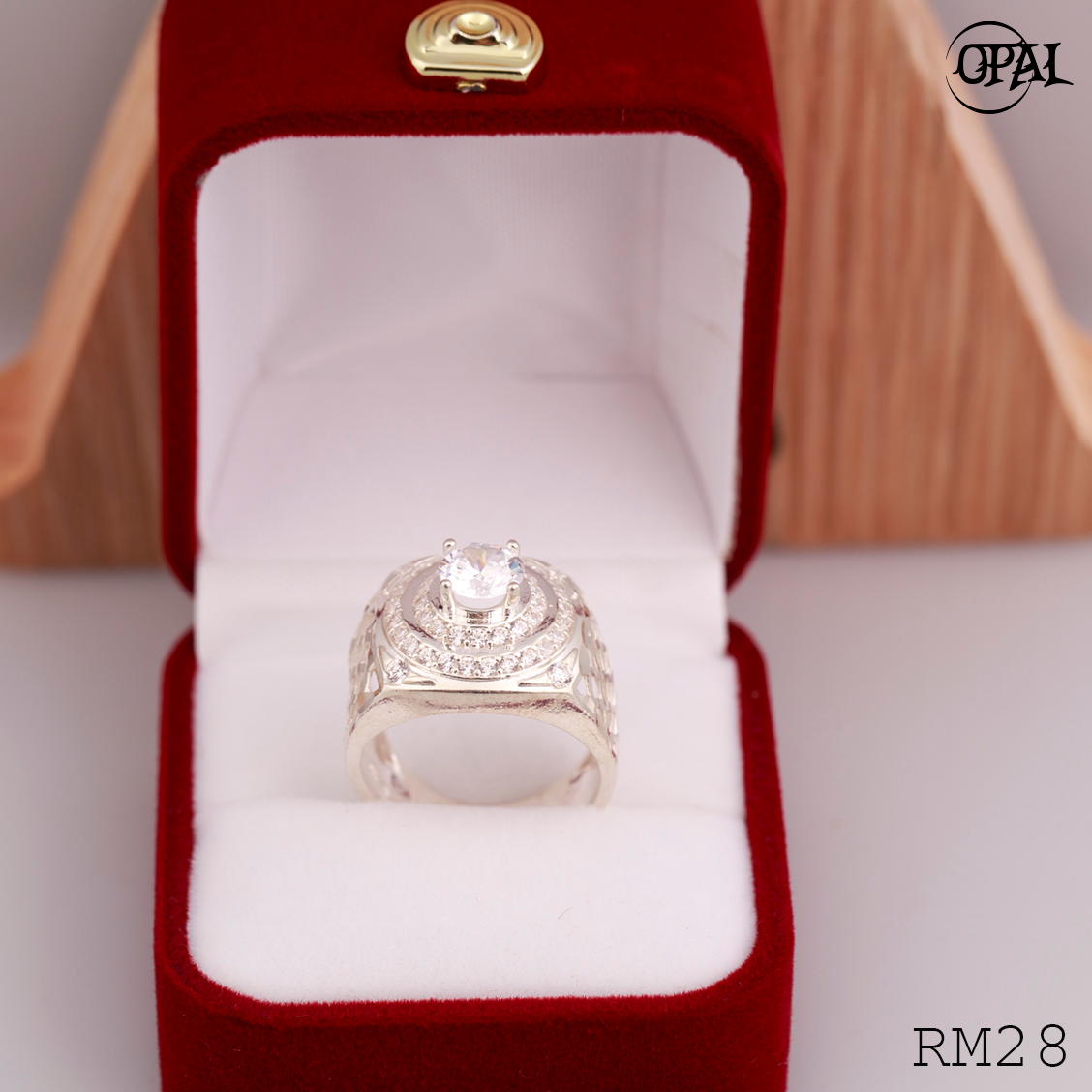 RM28 - Nhẫn bạc nam đính đá OPAL
