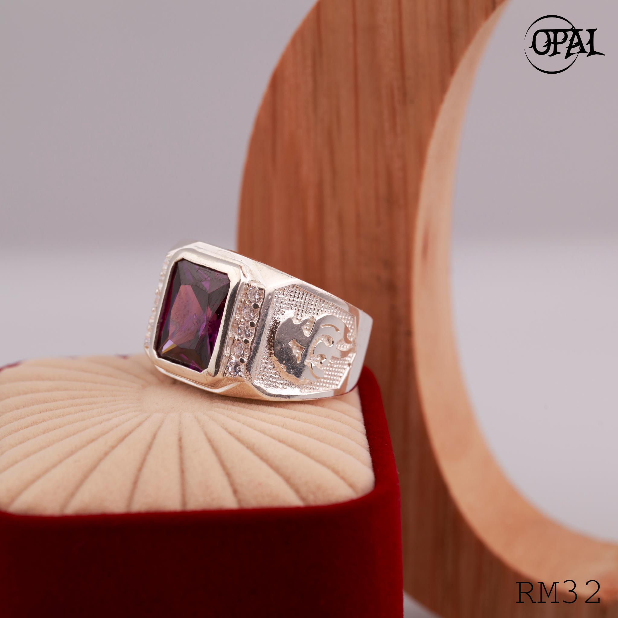 RM32 - Nhẫn bạc nam đính đá OPAL