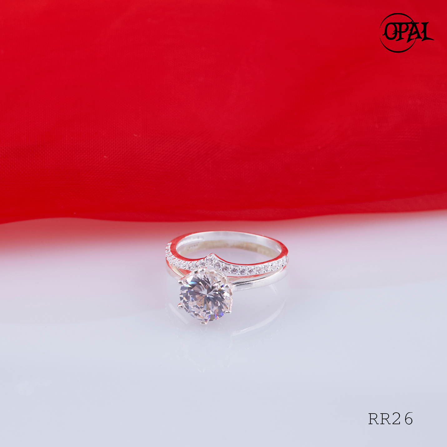 RR26-Nhẫn bạc đính đá Ross OPAL