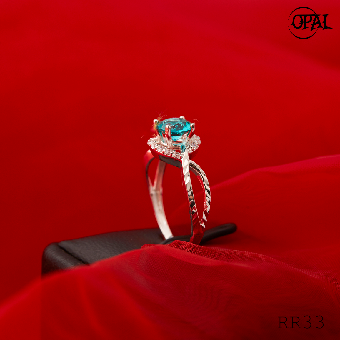 RR33 -Nhẫn bạc đính đá Ross OPAL