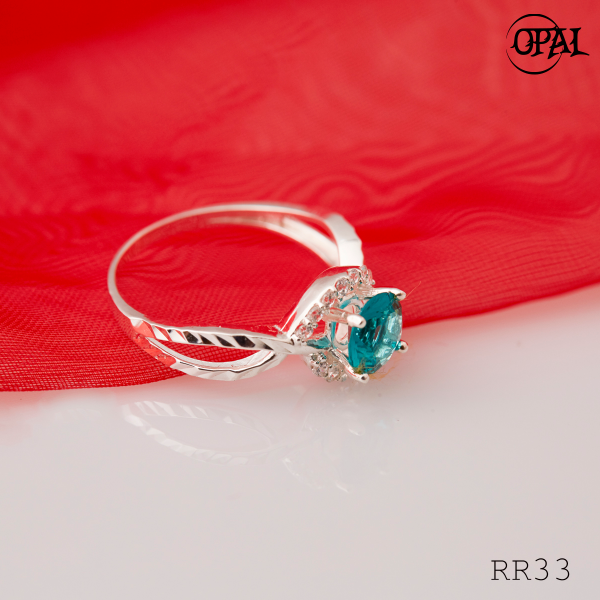 RR33 -Nhẫn bạc đính đá Ross OPAL