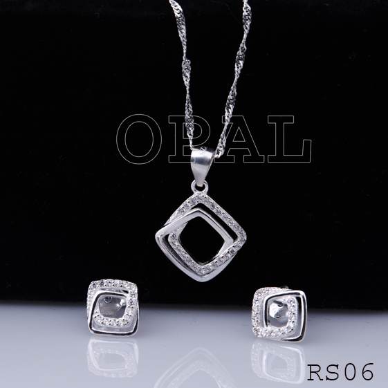 RS06 - Bộ trang sức bạc đính đá Ross OPAL