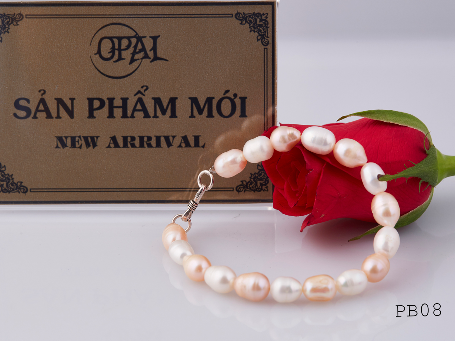 PB08 - Chuỗi vòng tay ngọc trai OPAL