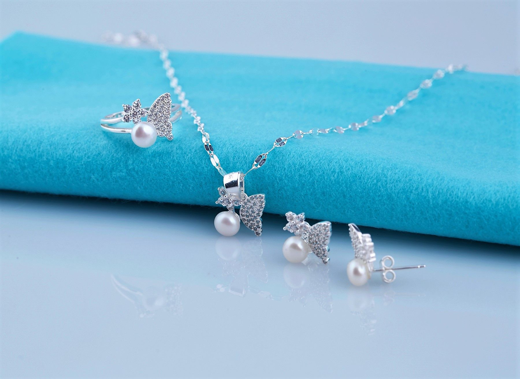 W4-DQ26 - BỘ TRANG SỨC BẠC ĐÍNH NGỌC TRAI OPAL