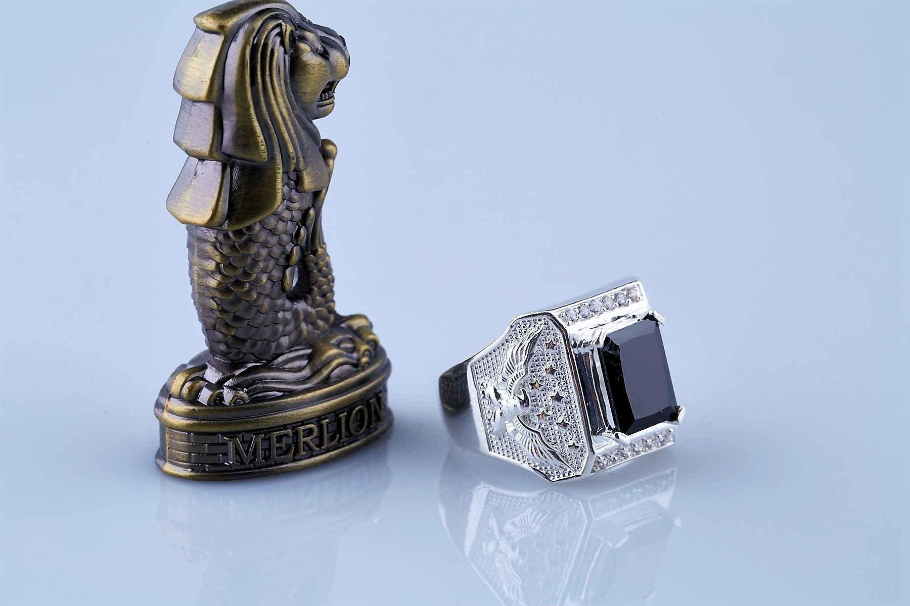 RM03 - Nhẫn bạc nam đính đá OPAL