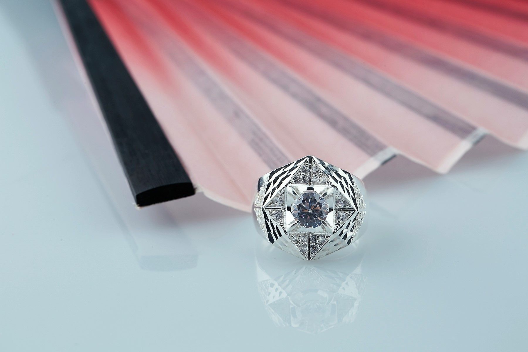 RM11 - Nhẫn bạc nam đính đá OPAL