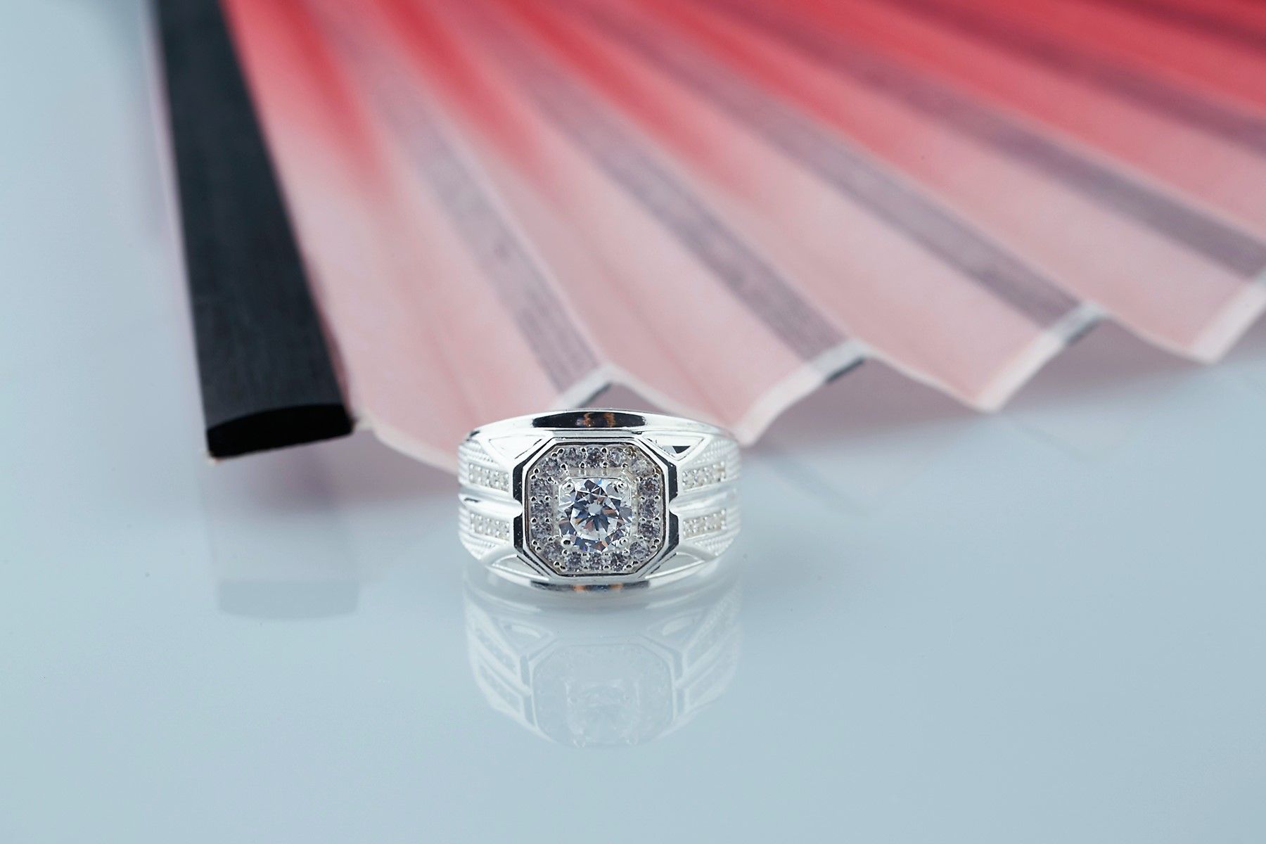 RM12 - Nhẫn bạc nam đính đá OPAL