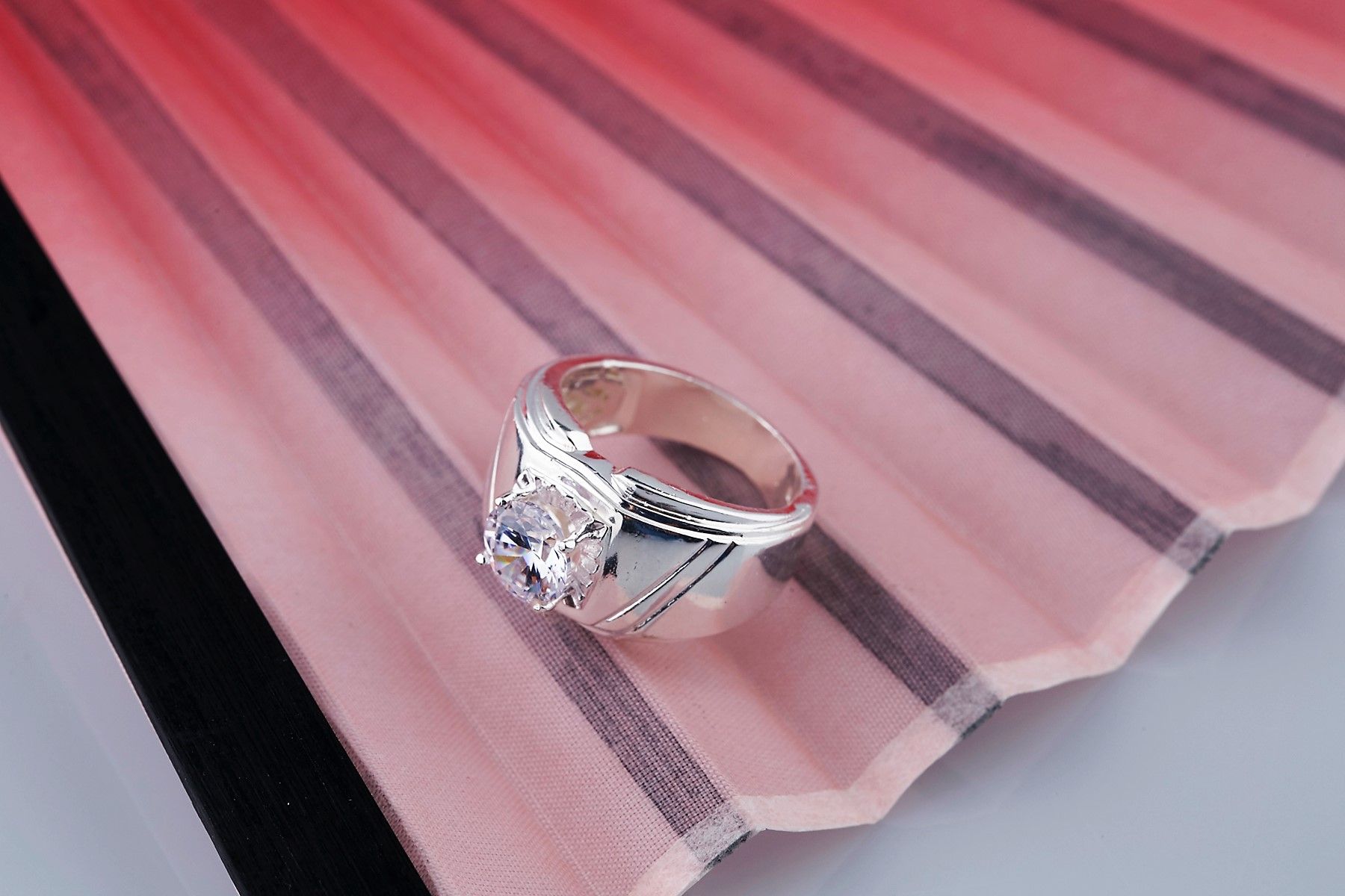 RM14 - Nhẫn bạc nam đính đá OPAL