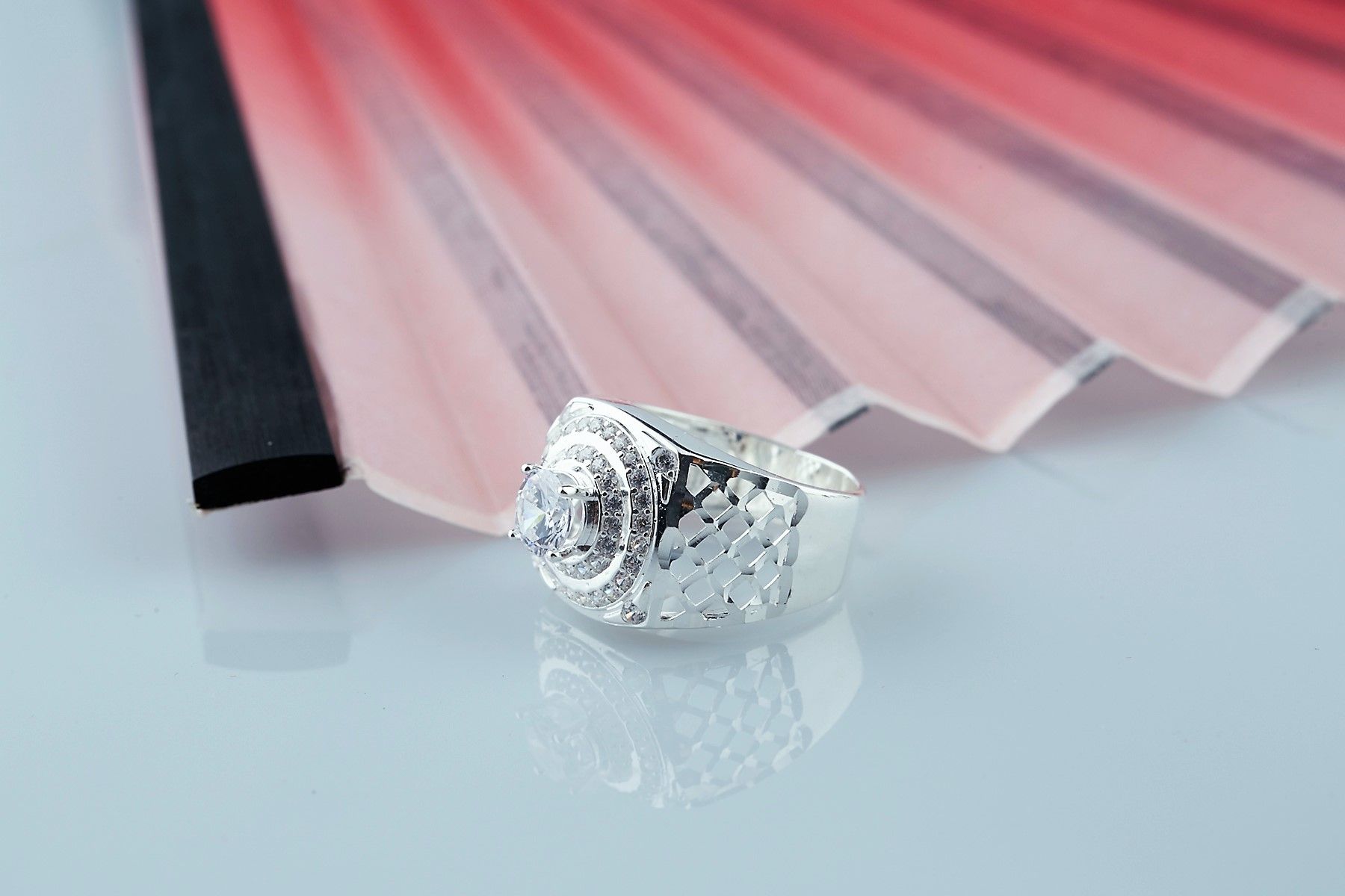 RM18 - Nhẫn bạc nam đính đá OPAL