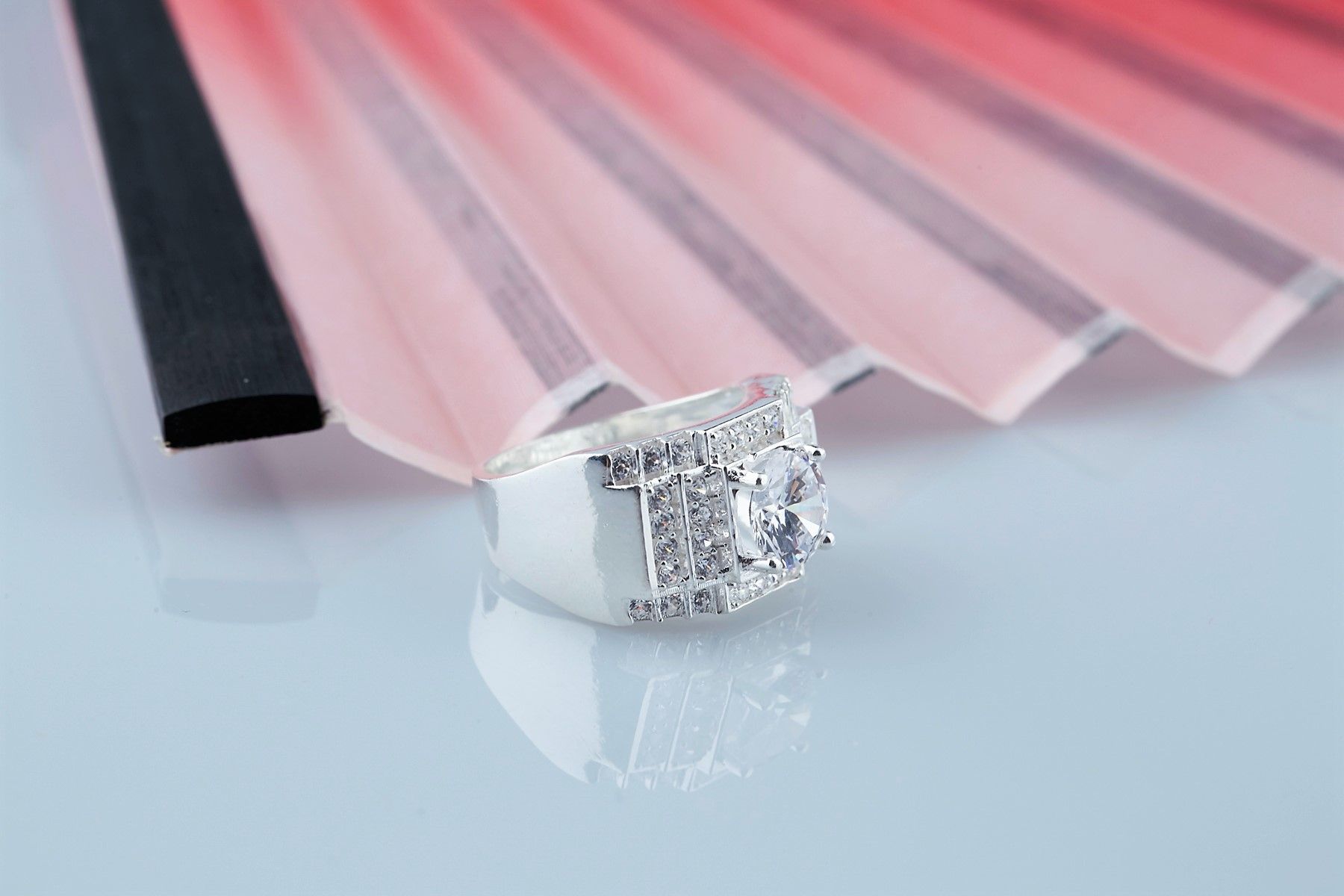 RM23- Nhẫn bạc nam đính đá OPAL
