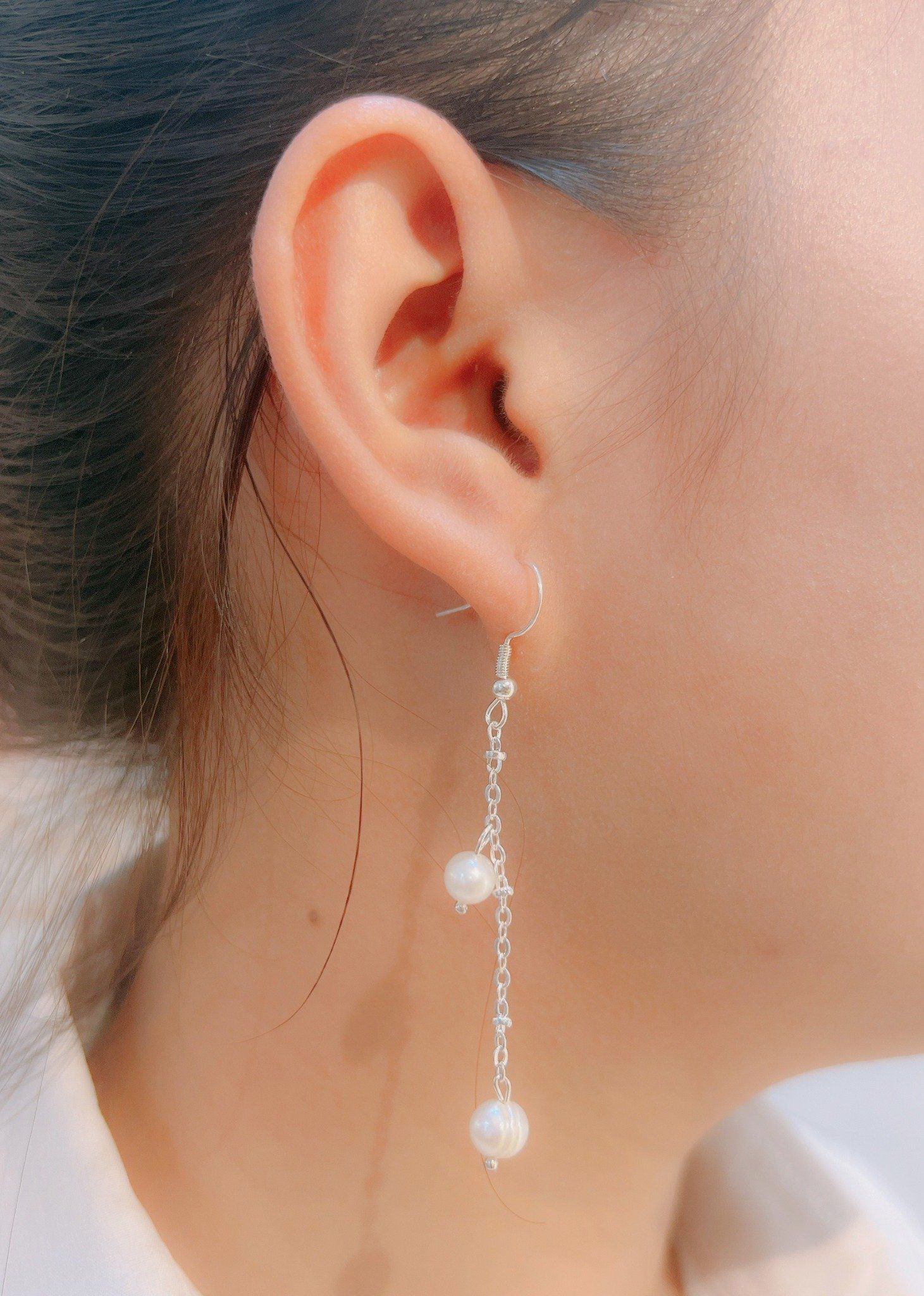 Vòng cổ choker ngọc trai 7li phong cách trẻ trung, năgn động. Quà tặng hoa tai bạc đính ngọc trai trị giá 350.000đ