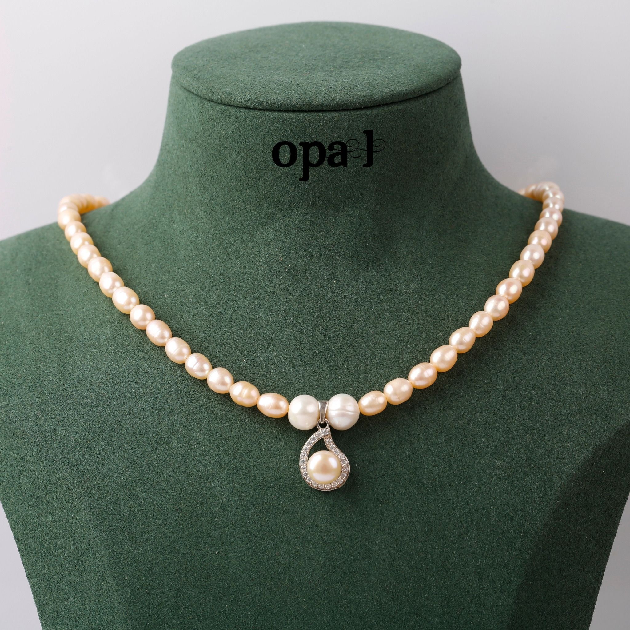 VÒNG CỔ NGỌC TRAI HẠT OVAL THƯƠNG HIỆU OPAL HT2