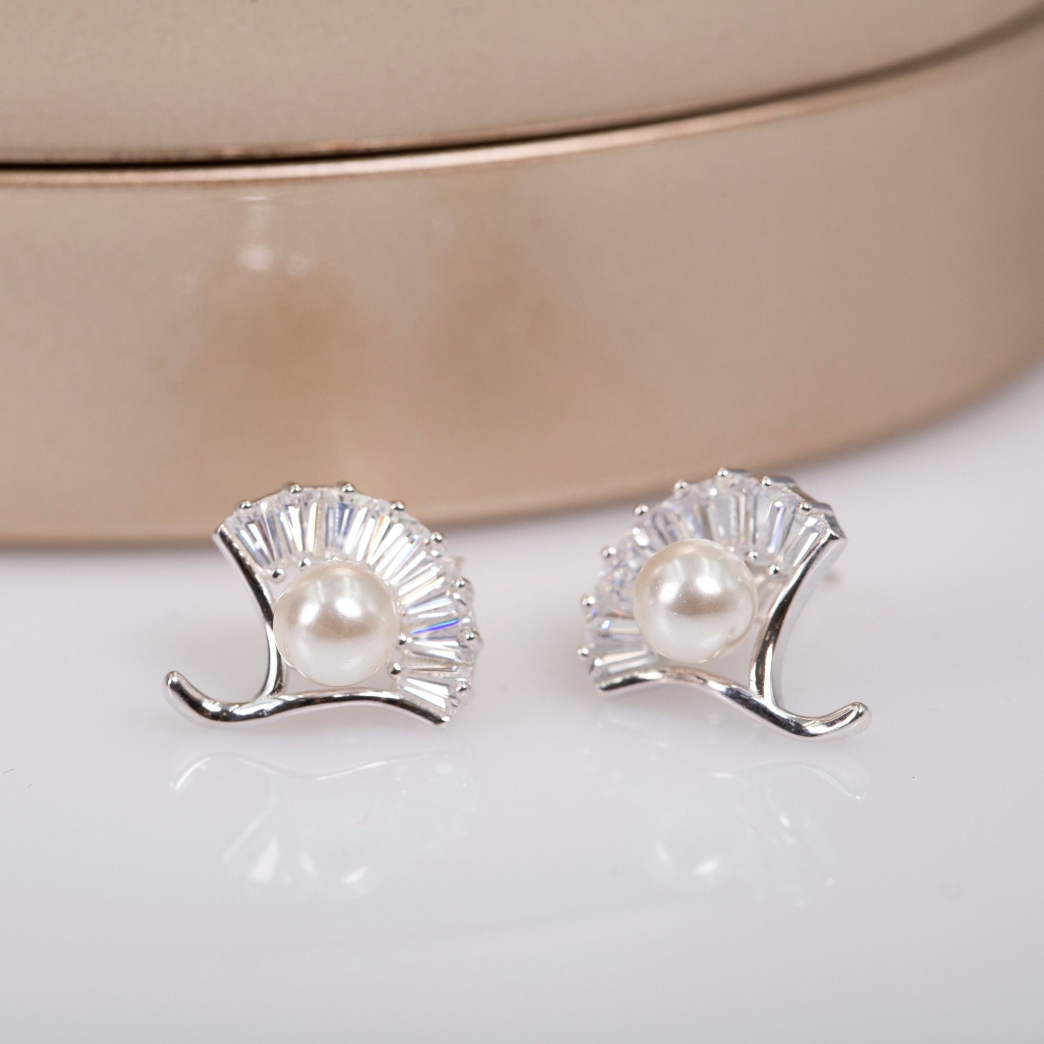 HOA TAI BẠC ĐÍNH NGỌC TRAI THƯƠNG HIỆU OPAL HT2
