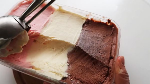 Cách làm kem ba màu   neapolitan ice cream kiểu Ý cực hấp dẫn