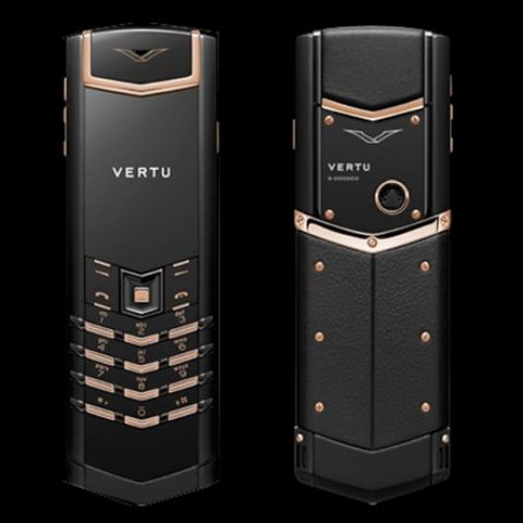 Vertu Signature Precious