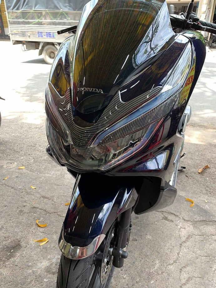 Ốp Viền Đèn Pha Trước PCX 2018 - 2020 Carbon MS2863