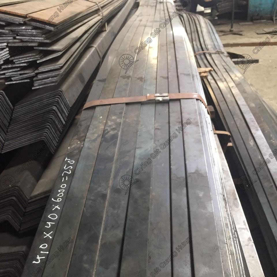 Thép Dẹt 40x4 Mạ Kẽm Nhúng Nóng