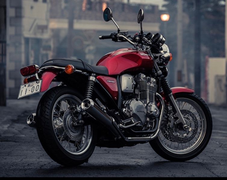 Honda CB1100EX 2019 (màu đỏ)