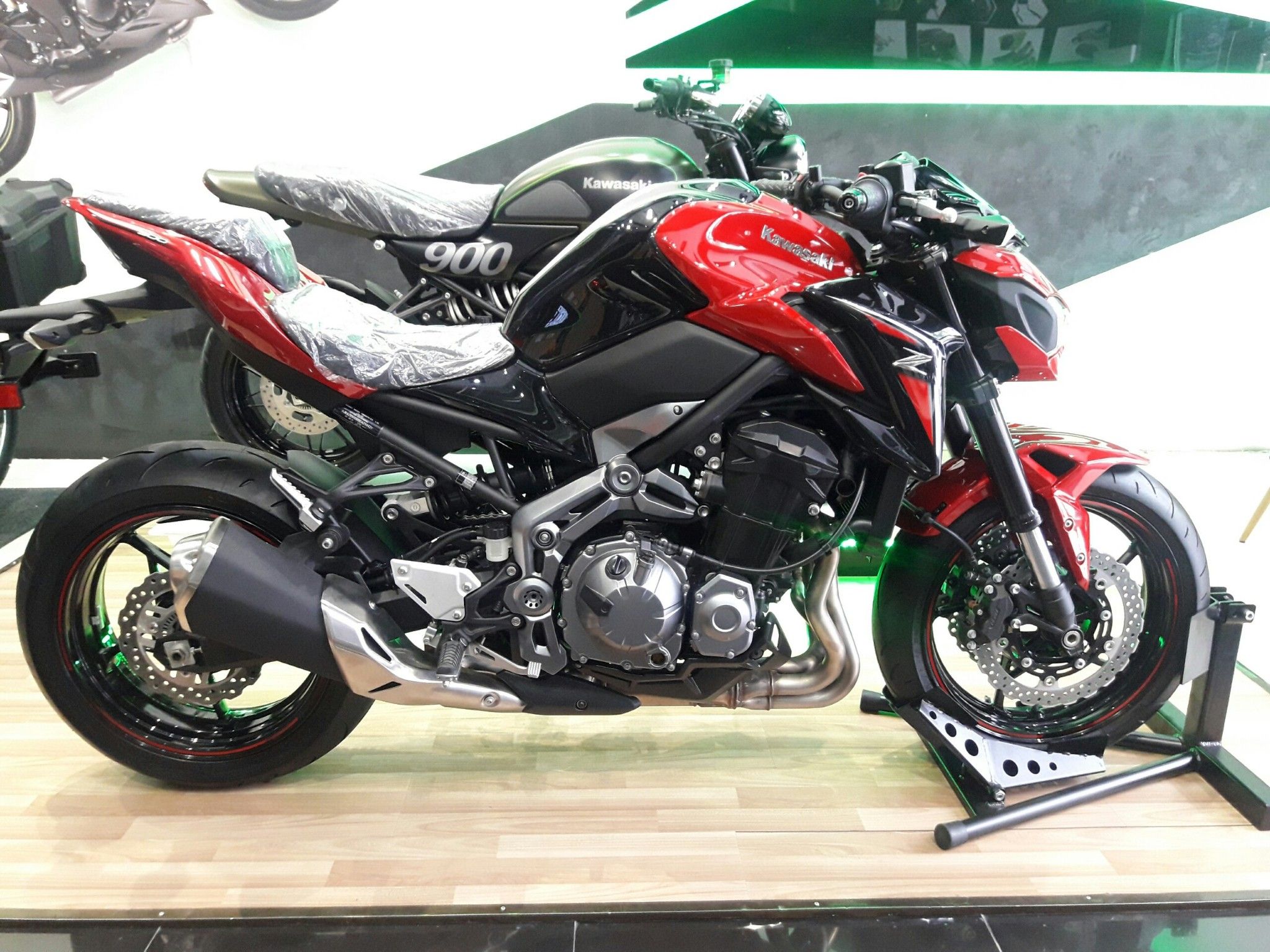 Kawasaki Z900 ABS 2019 Đỏ