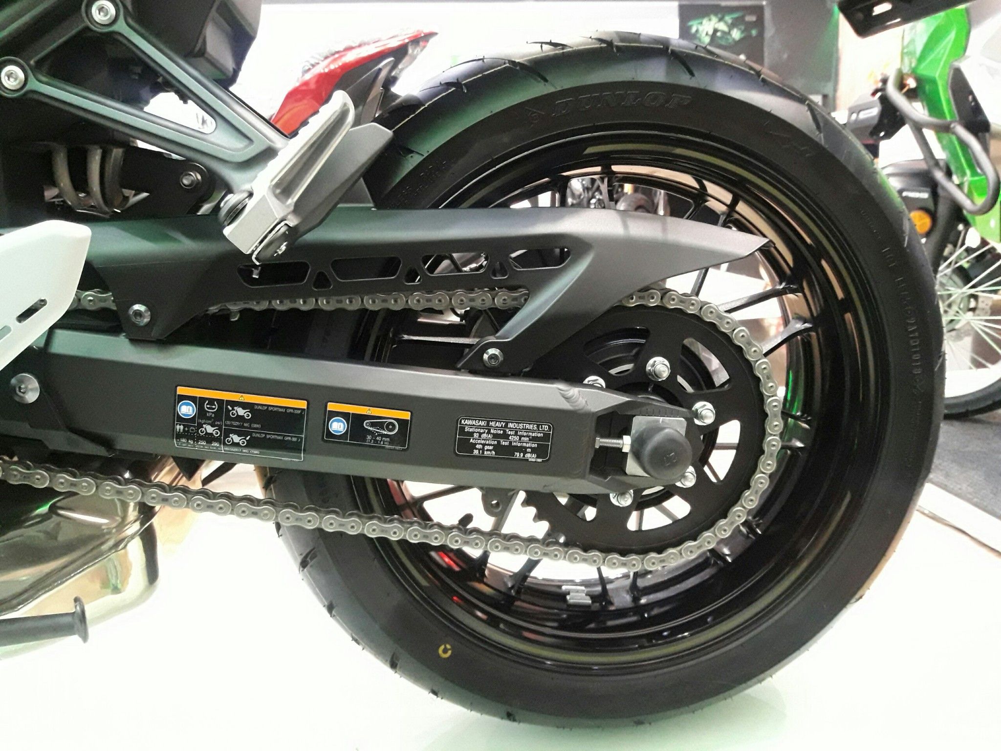 Kawasaki Z900 ABS 2019 Đỏ