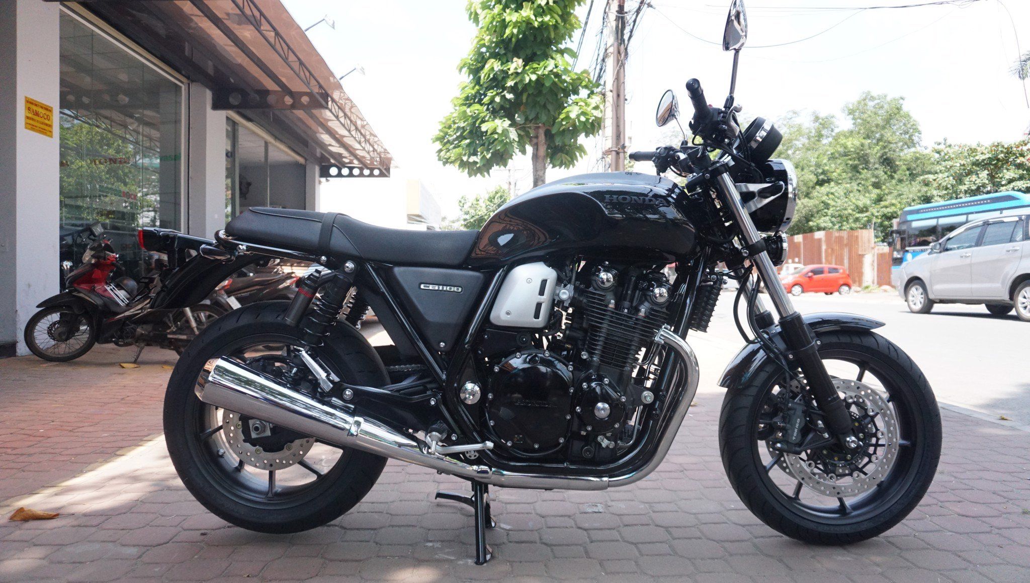 Honda CB1100RS 2019 (màu đen)