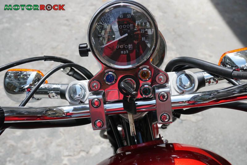 Honda Rebel 250 màu đỏ